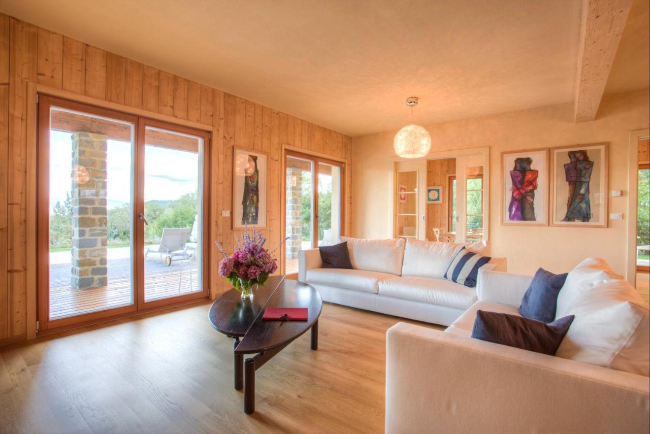Villa Chimera Poppi Eksteriør billede